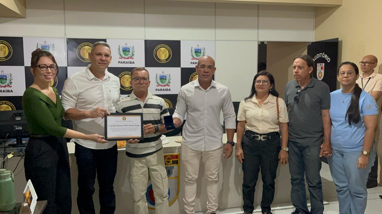 Casa Militar do Governador homenageia Sargento Marinho pelos  serviços prestados