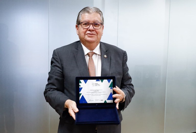 Governador João Azevedo Set 2025.jpeg