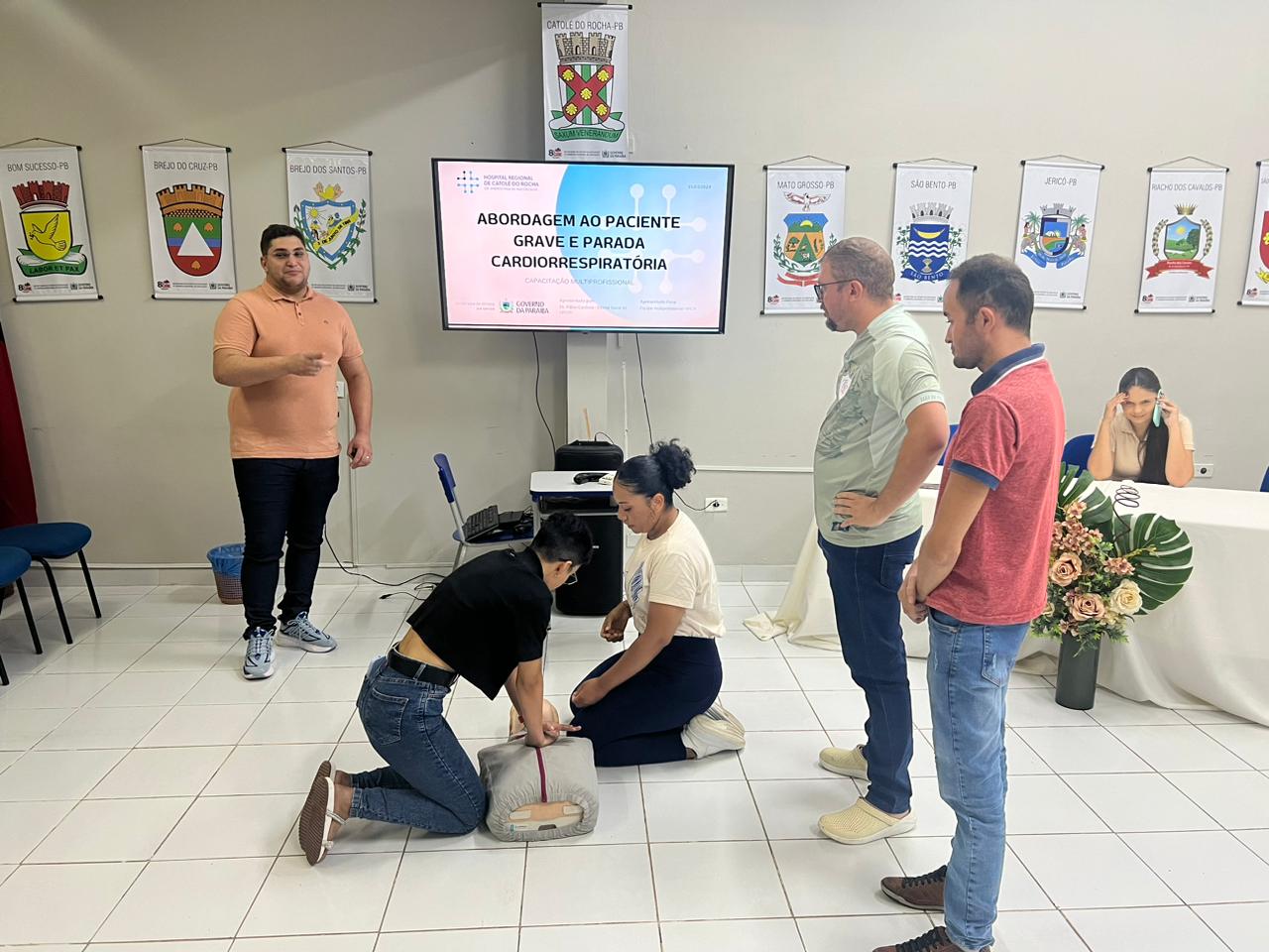 Técnicas de massagem cardiáca também foram revistas.jpg