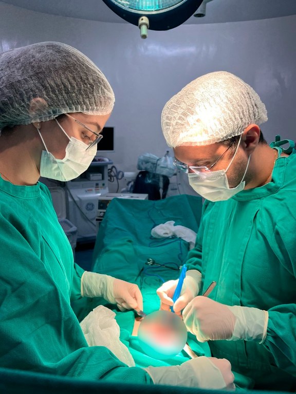 Das 4.859 cirurgias realizadas em 2025, 2.034 foram oncológicas.jpg