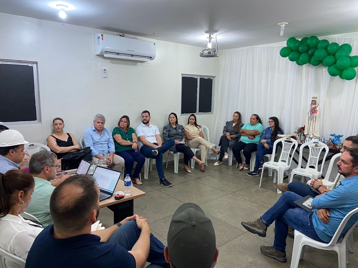 Equipe do Projeto Amar faz reunião de partida para reforma da Maternidade Peregrino Filho, em Patos, e do Hospital Distrital de Itaporanga