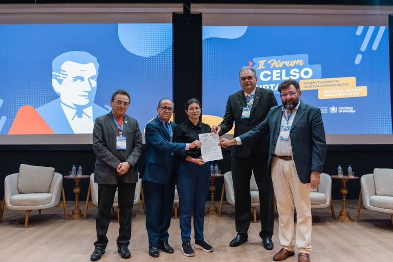 19.08.2025_-_II_Fórum_Celso_Furtado_-_Mateus_de_Medeiros-127[1].jpg