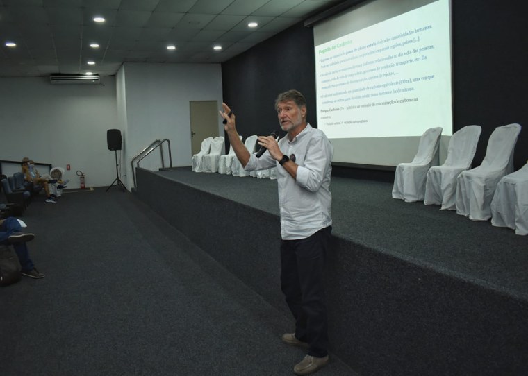 Jean-Pierre Ometto apresenta palestra no evento/ foto: Delmer Rodrigues