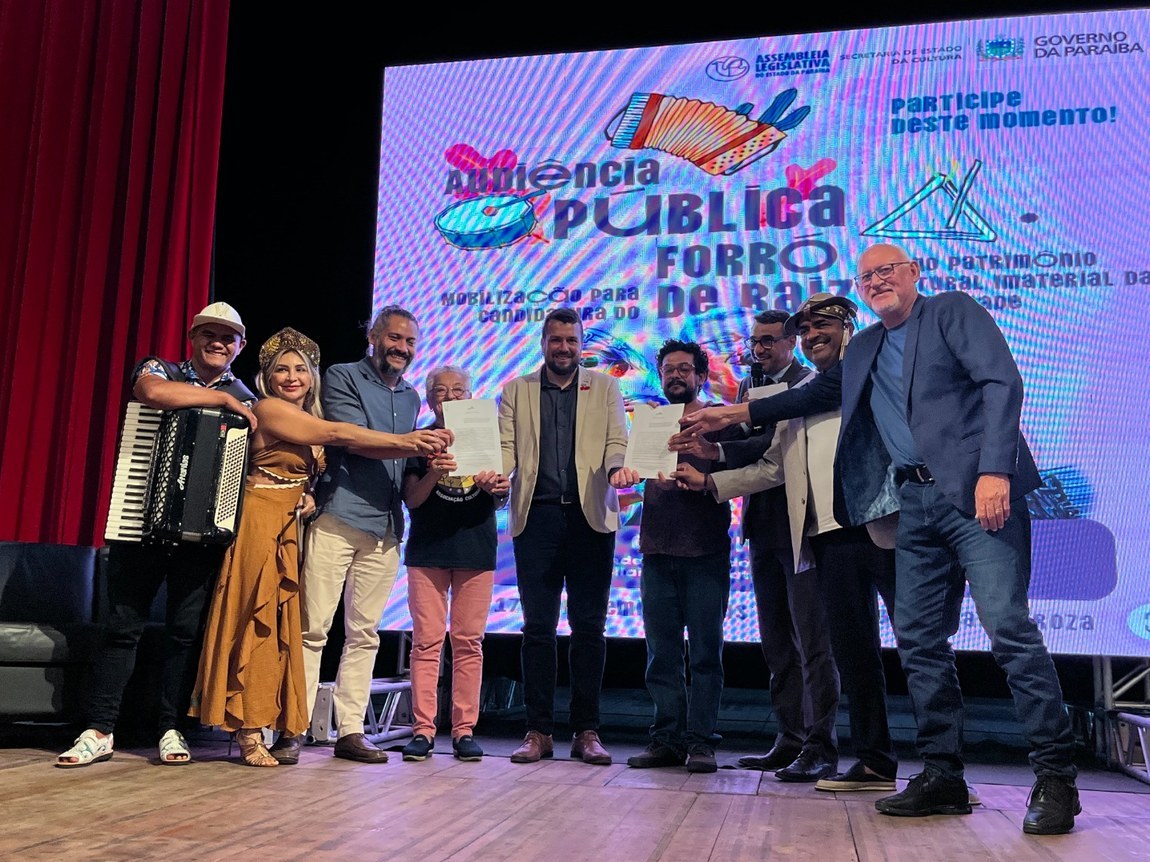 Secult-PB formaliza entrega do Protocolo de Intenções ao IPHAN com pedido para tornar forró de raiz patrimônio imaterial da humanidade