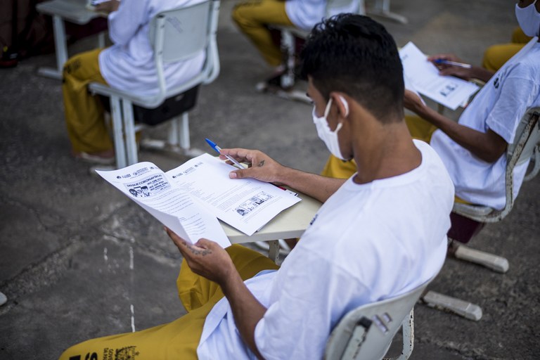 DiegoNóbrega -Aulão de Vestibular - Penitenciária  (15).jpg