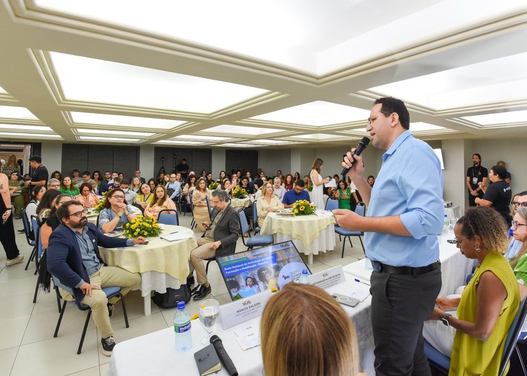 Quarto Seminário Compromisso Nacional Criança Alfabetizada-Rede Renalfa_Delmer Rodrigues (17).jpg