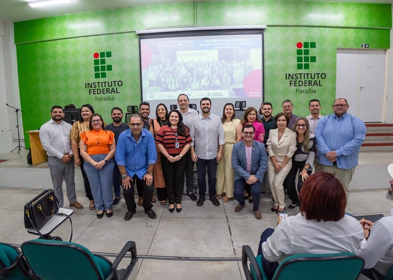 Posse dos Membros do Comitê Estratégico de Alfabetização _Delmer Rodrigues (6).jpg