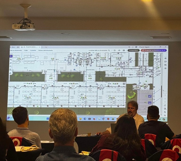 WhatsApp Image 2025-11-17 at 09.03.40 (1).jpeg