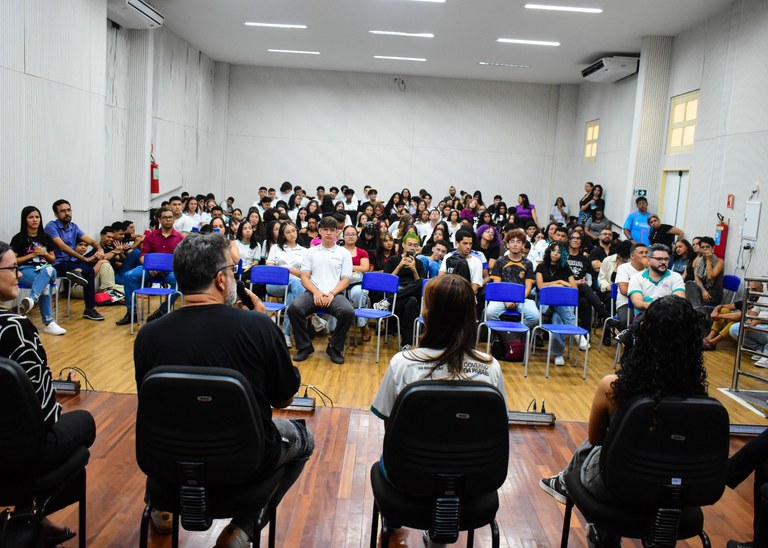 04_11_2025 FESTIVAL DE ARTE DA ESCOLA DE ARTES fotos Rizemberg (25).jpg