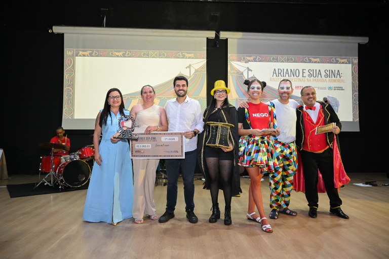 19_11_2025 Arte em Cena (Daniel Medeiros) (32).jpg