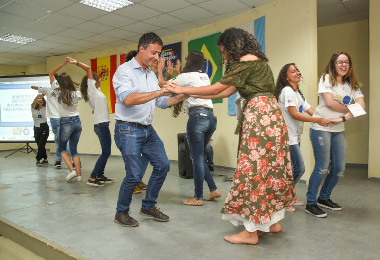 Mostra de Experiências Gira Mundo Estudante_Delmer Rodrigues (12).jpg