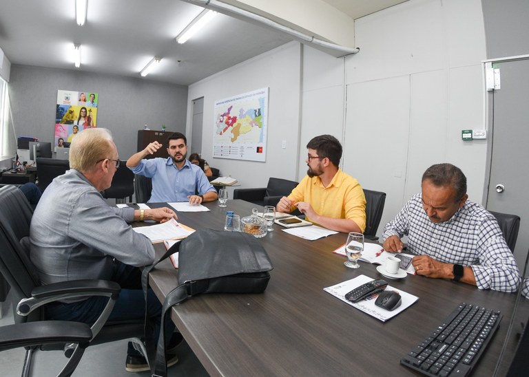 Reunião Secretario Wilson Filho com o Sintep-PB_Delmer Rodrigues (3).jpg