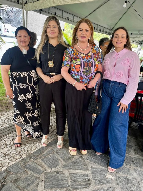 Artesanato e Ressocialização Projeto Rebolar é destaque em evento na Fundação Casa de José Américo_6.jpg