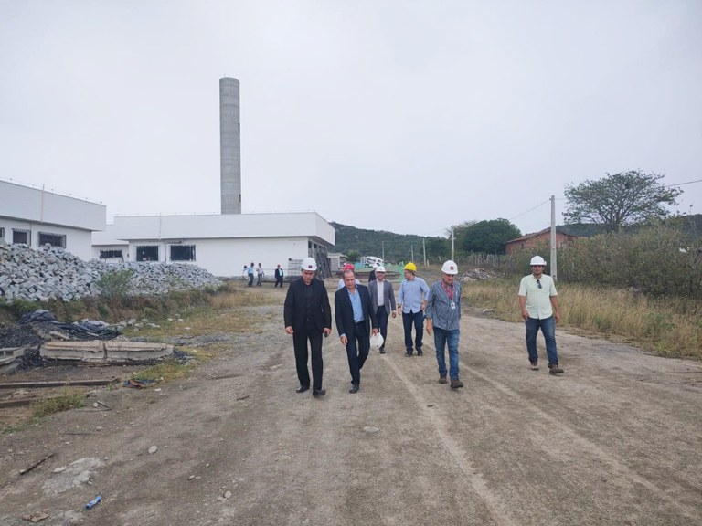 Comitiva do Tribunal de Justiça faz visita de inspeção às obras do Complexo Penitenciário de Gurinhém_11.jpg