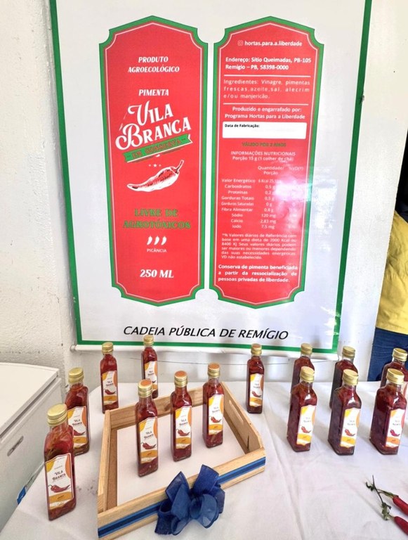 Ressocialização na cadeia de Remígio_artesanato_pimenta_cachecol_14.jpeg