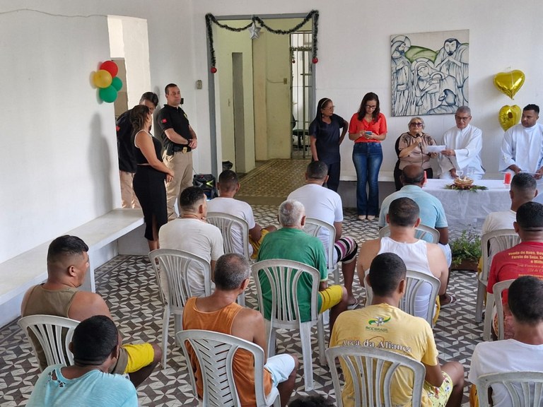 Celebração de Natal na Penitenciária de Psiquiatria Forense em João Pessoa_4.jpg