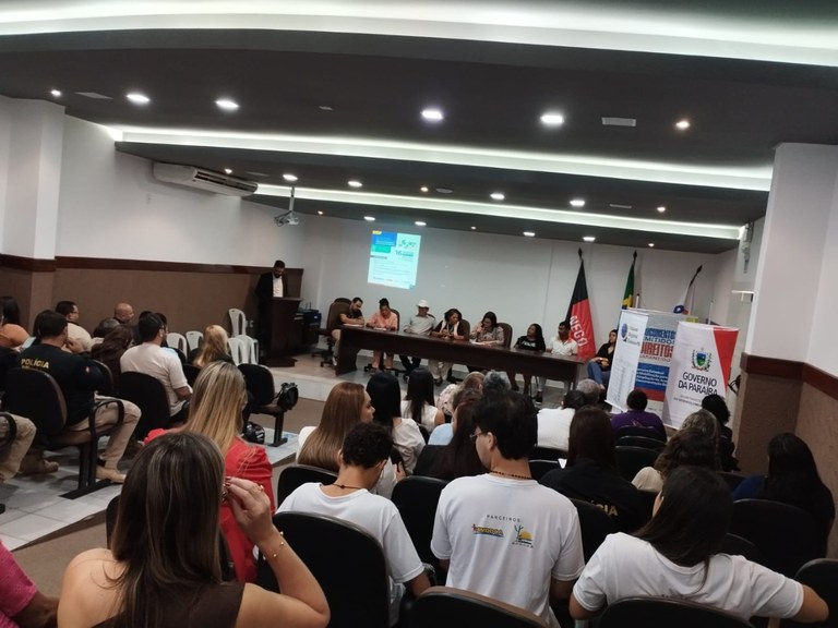 Paraíba fortalece cidadania em Patos_Seminário Estadual coleta subsídios para Plano de Documentação 2026_11.jpg