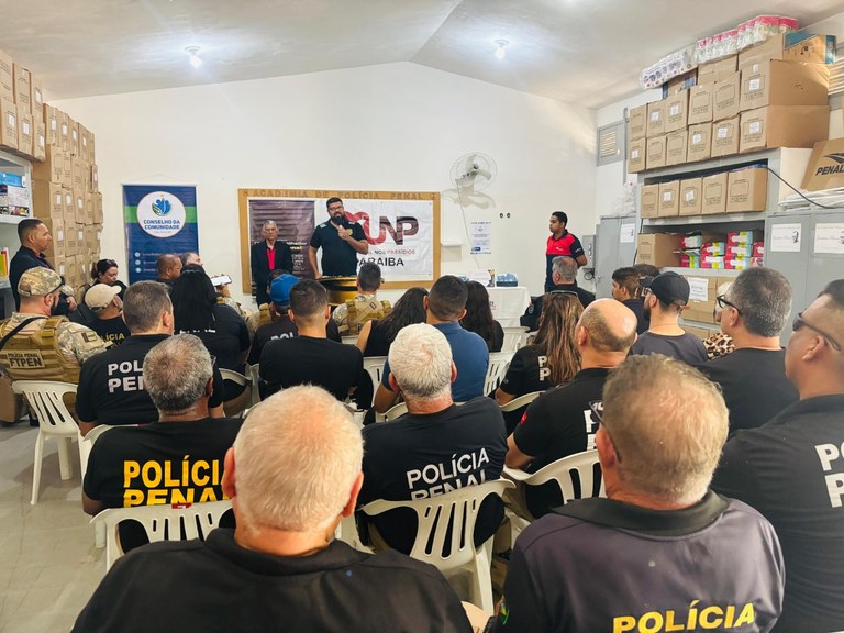 Policiais Penais são homenageados em alusão ao Dia do Trabalhador_5.jpg