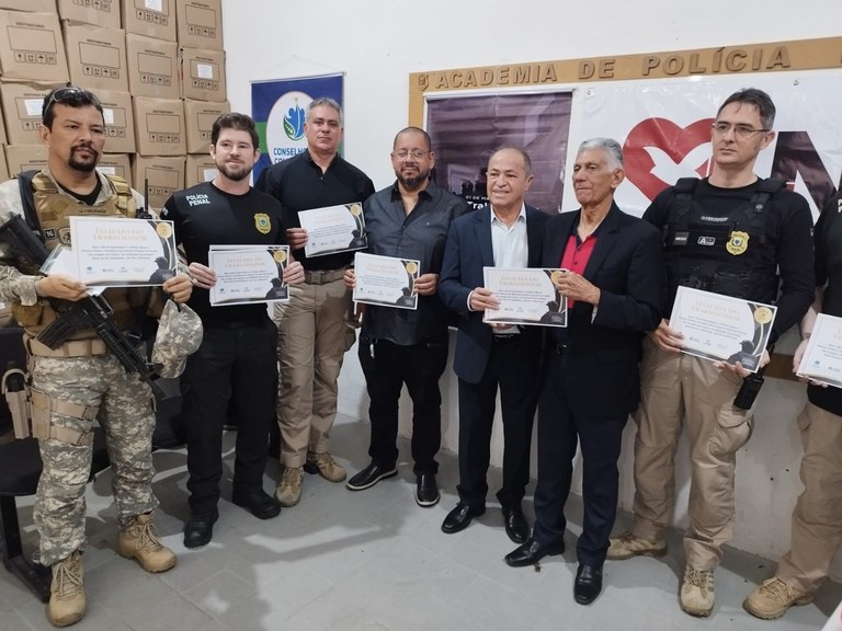 Policiais Penais são homenageados em alusão ao Dia do Trabalhador_8.jpg