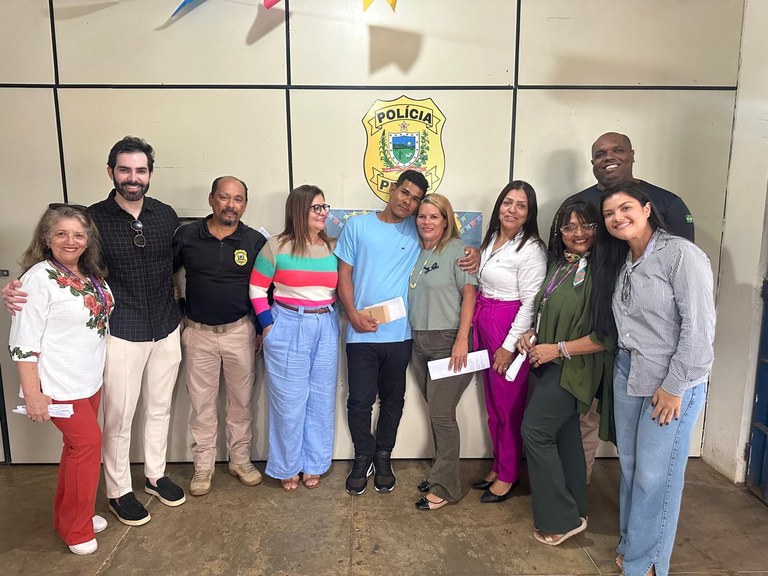 Programa Arte em Cena_reeducando do Presídio Padrão de Santa Rita é premiado em concurso literário_6.jpg