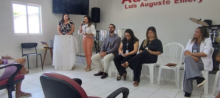 Reeducandas da Penitenciária Júlia Maranhão recebem certificação do Curso de Costureira ministrado pelo programa PRONATEC_3.jpg