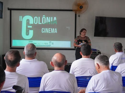Ressocialização pela arte II Mostra Colônia de Cinema_1.jpg