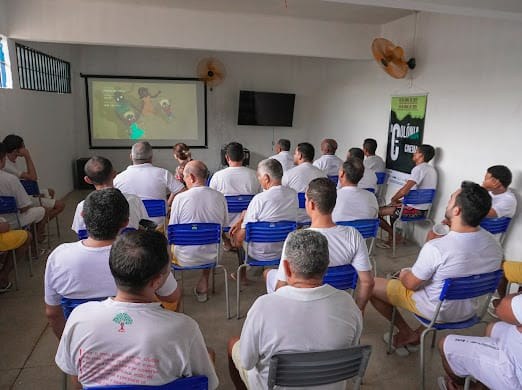 Ressocialização pela arte II Mostra Colônia de Cinema_7.jpg