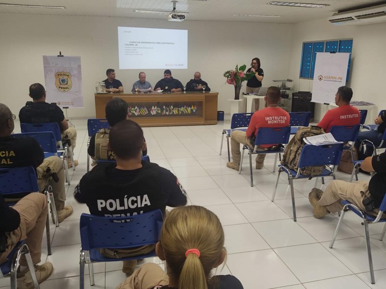 Seap inicia curso de Armamento e Tiro no Polo Patos_4