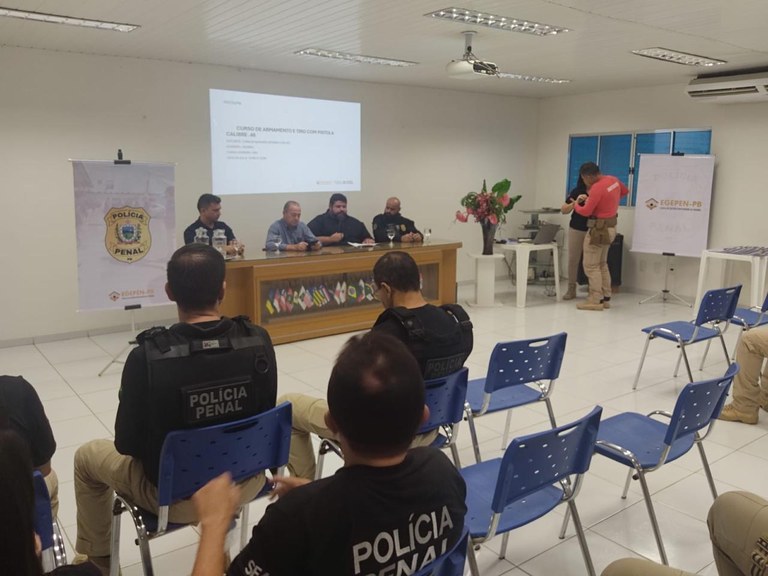 Seap inicia curso de Armamento e Tiro no Polo Patos_8