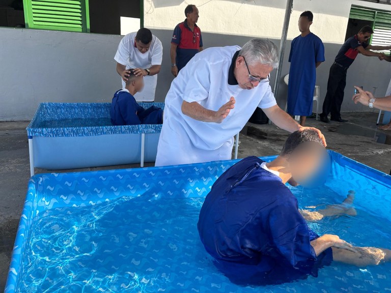 Seap-PB destaca Importância da Assistência Socioespiritual em Batismo de 200 Privados de Liberdade_4.jpg