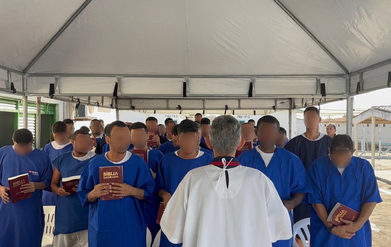 Seap-PB destaca Importância da Assistência Socioespiritual em Batismo de 200 Privados de Liberdade_6.jpg
