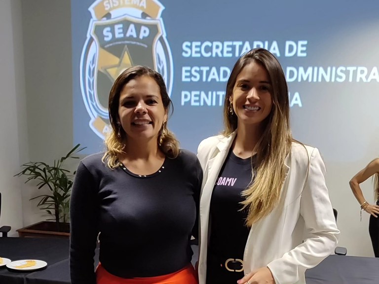 Encontro políticas  para mulheres reeducandas e egressas do sistema prisional2.jpg