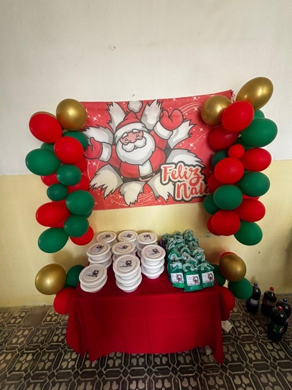 Seap promove confraternização natalina e reforça políticas de humanização na Penitenciária de Psiquiatria Forense_4.jpg