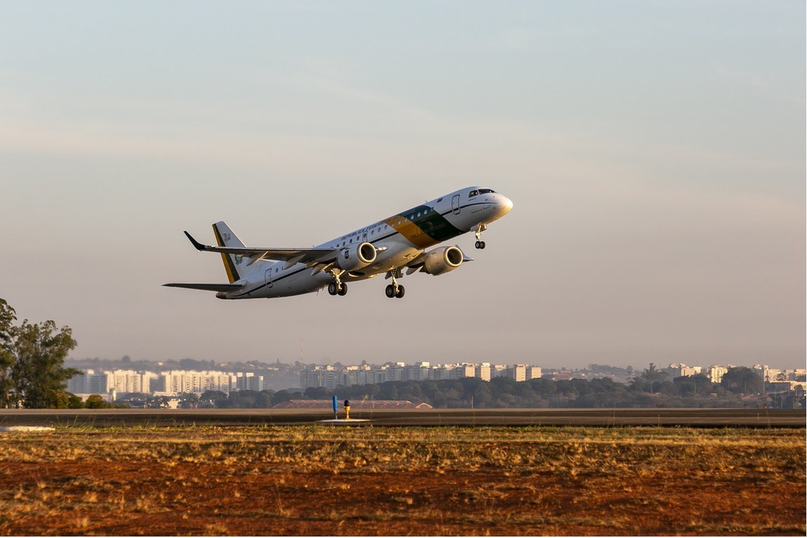Câmara Federal atua em apoio ao Governo da Paraíba para liberar visto emergencial após acidente com a cantora Adma Andrade nos Estados Unidos