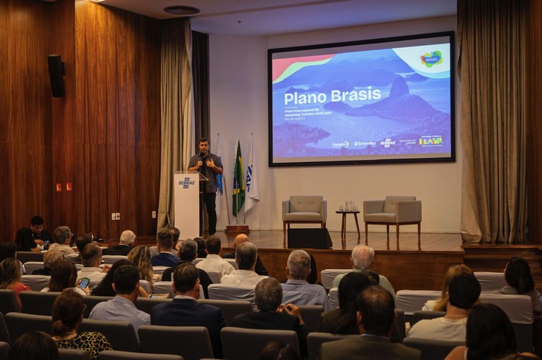 Marcelo Freixo no Brasil Summit.jpeg